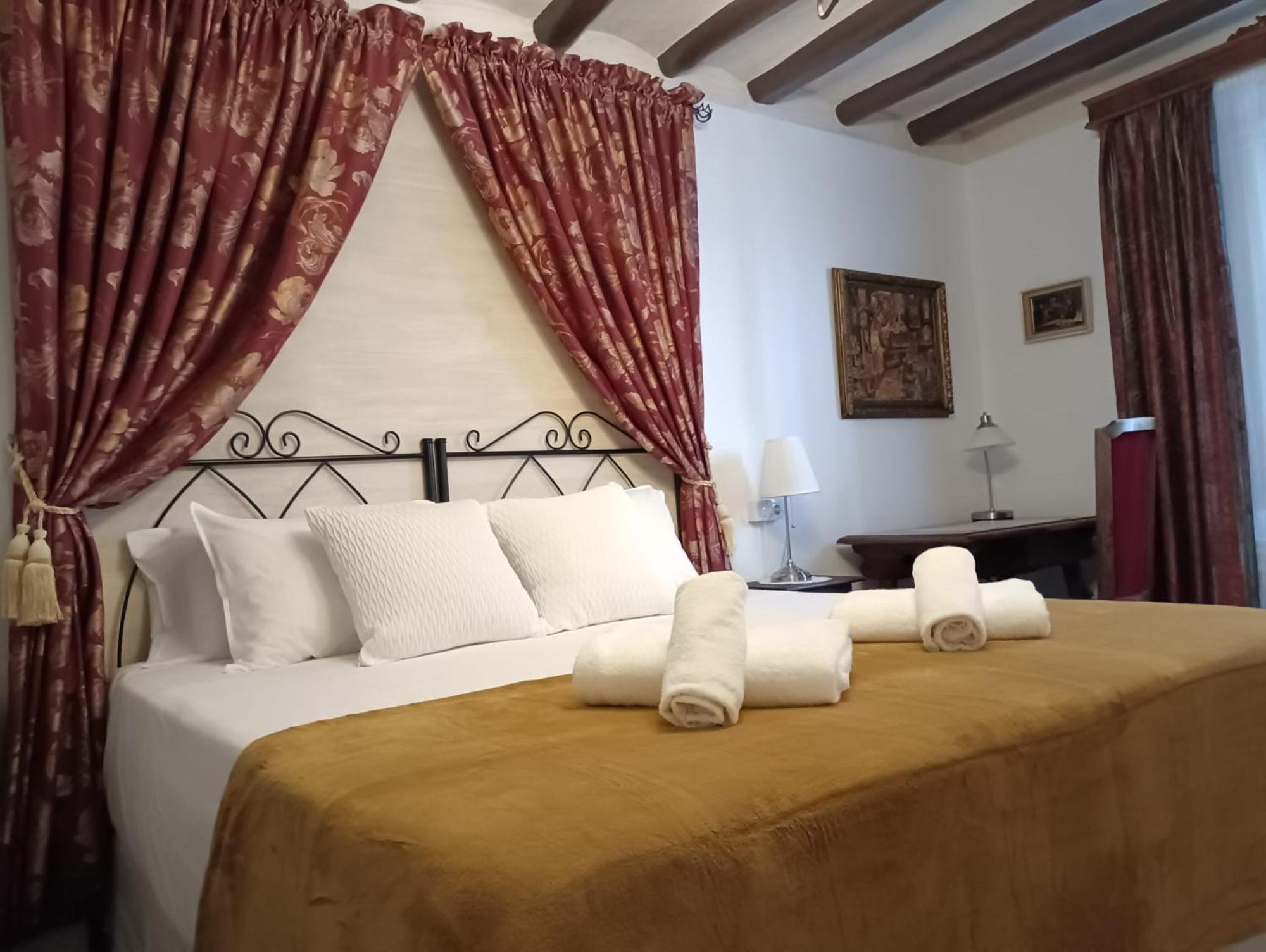 Casa Rural La Casona Urrea de Gaen Luaran gambar