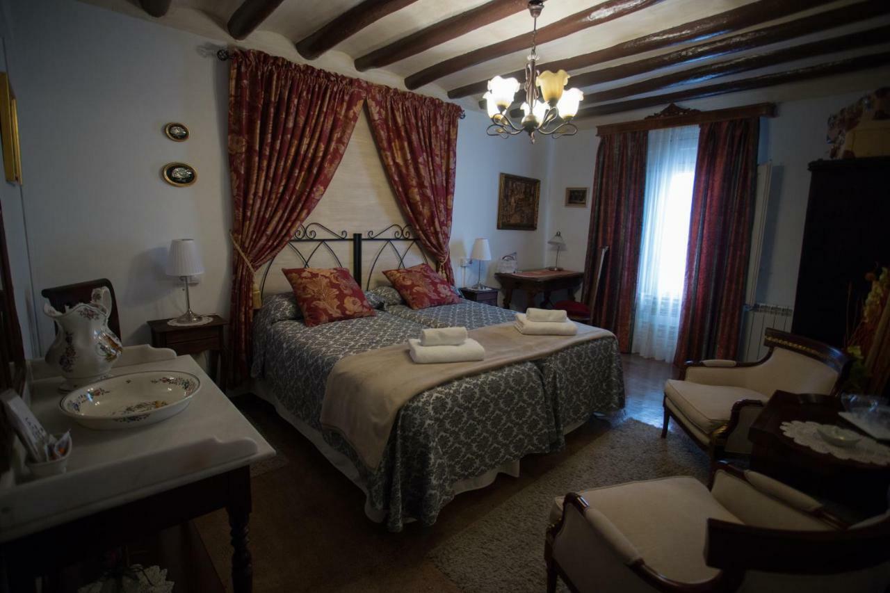 Casa Rural La Casona Urrea de Gaen Luaran gambar