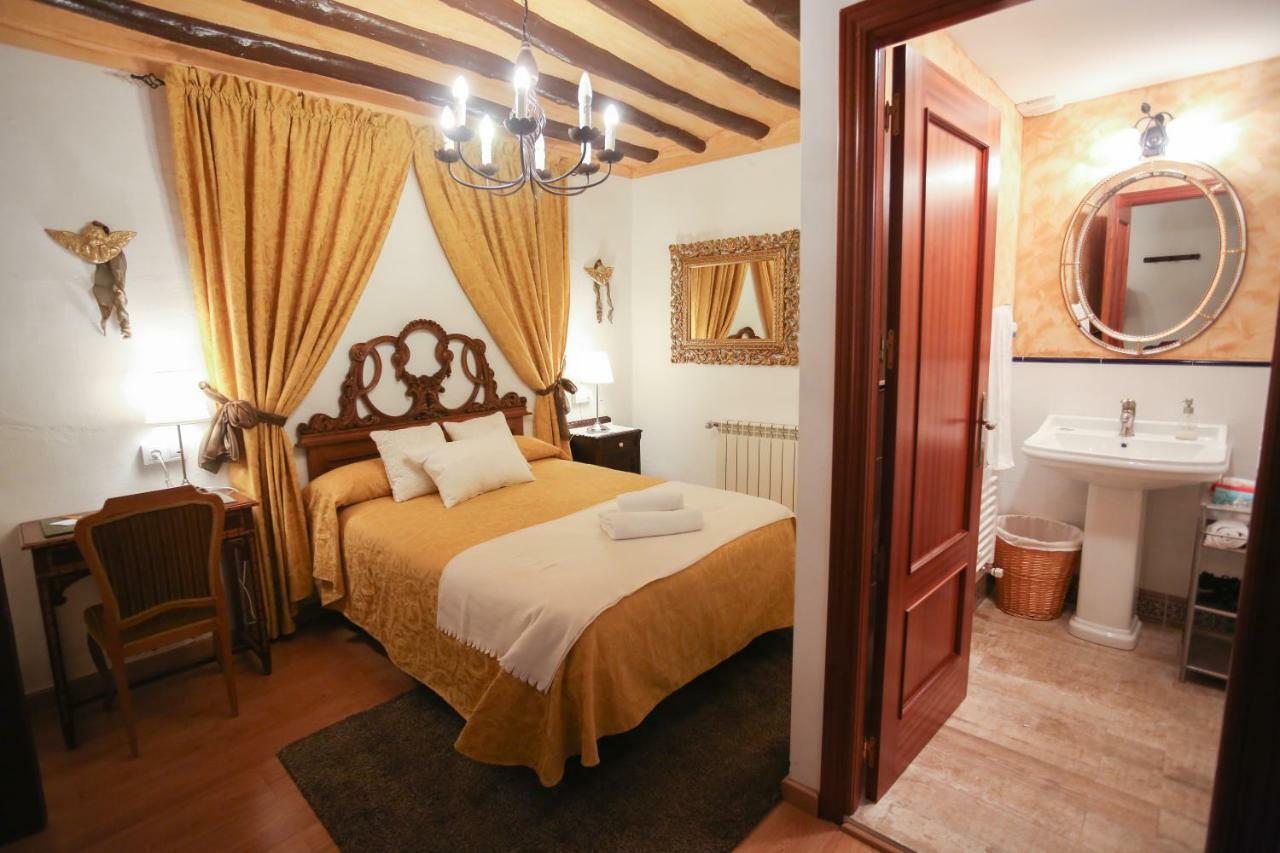 Casa Rural La Casona Urrea de Gaen Luaran gambar